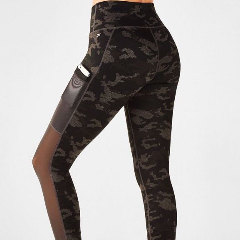 Fabletics Mila High Wasted Pocket Leggings